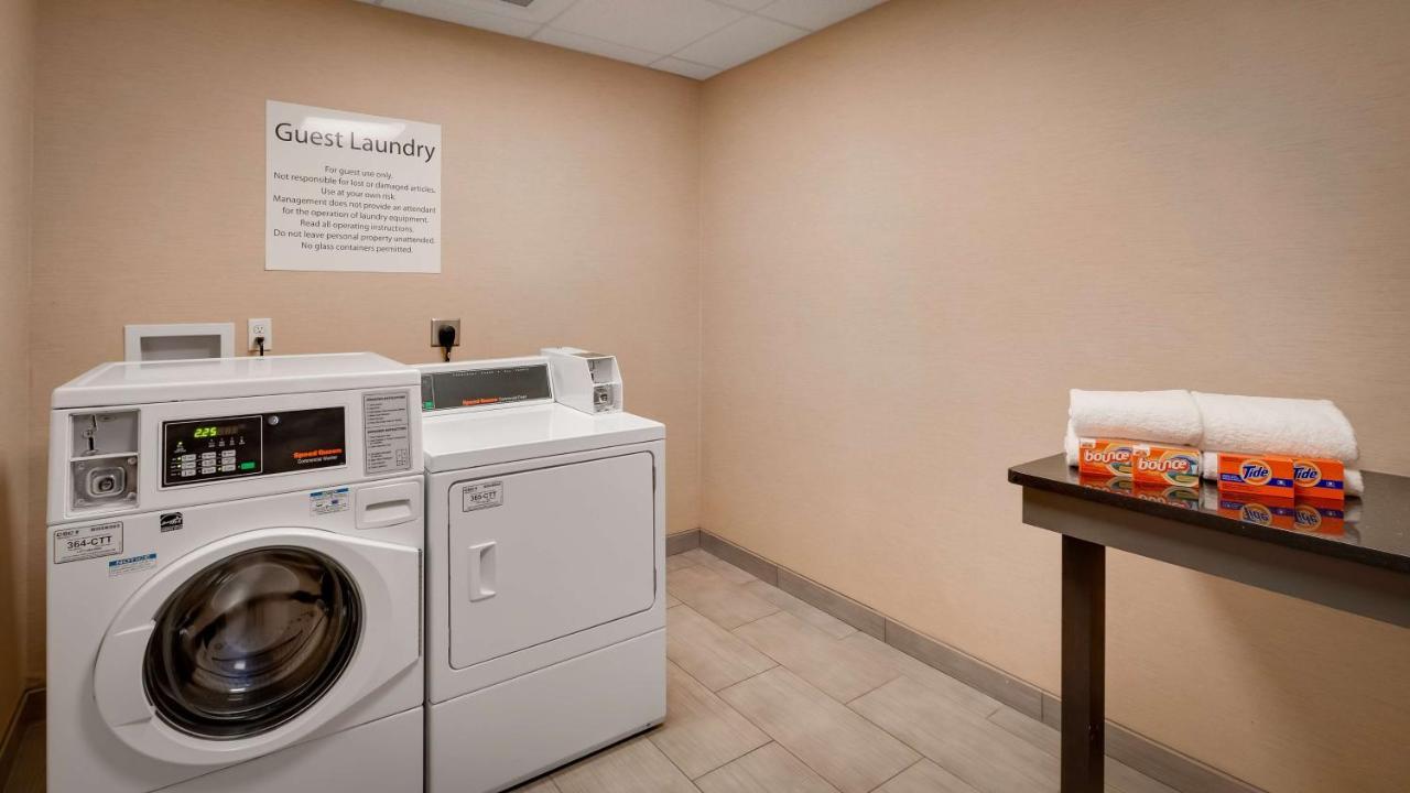 Best Western Plus Atrium Inn & Suites Clarksville Exteriör bild